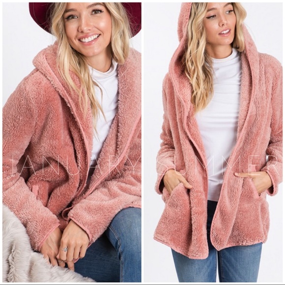 ❄️BLACK FLEECE CARDIGAN - Picture 4 of 9